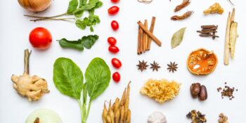 Substancje wpływające na przyswajalność składników odżywczych w dietach roślinnych