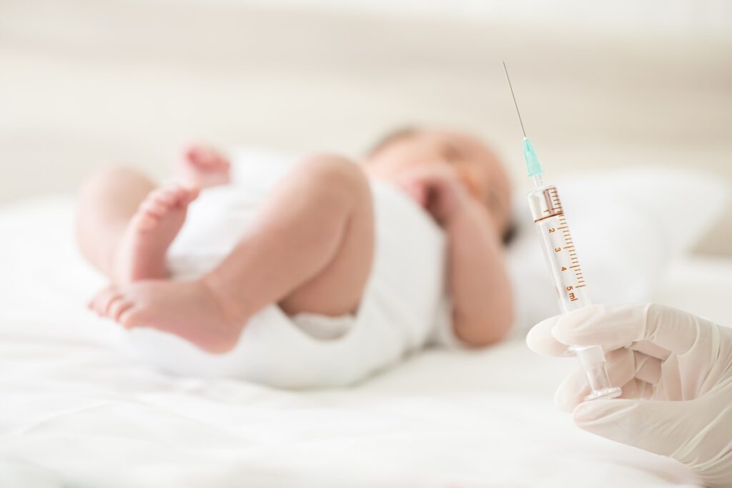 szczepienia niemowlę